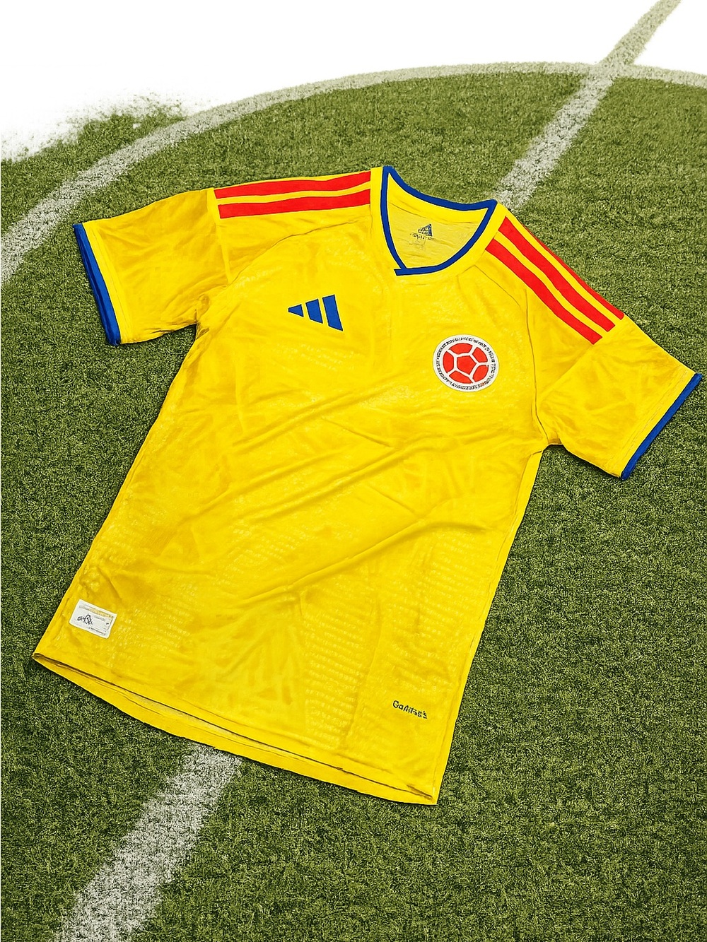 Adidas Bundle Men/Women Yellow Colombia Soccer Jersey & Blue Women Jersey